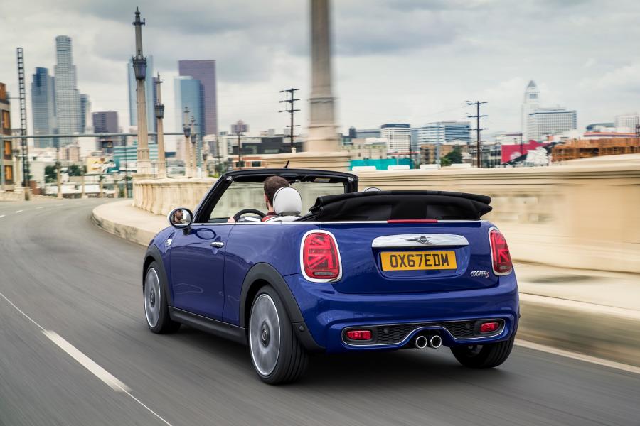  Mini Cooper S Cabrio (F57) 2018 года  (WW) (фото 120 из 222)